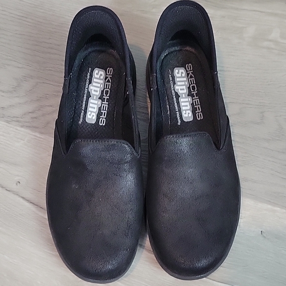 Skechers Black Slip INS shoes womens size 8.5 136544 - Picture 1 of 8